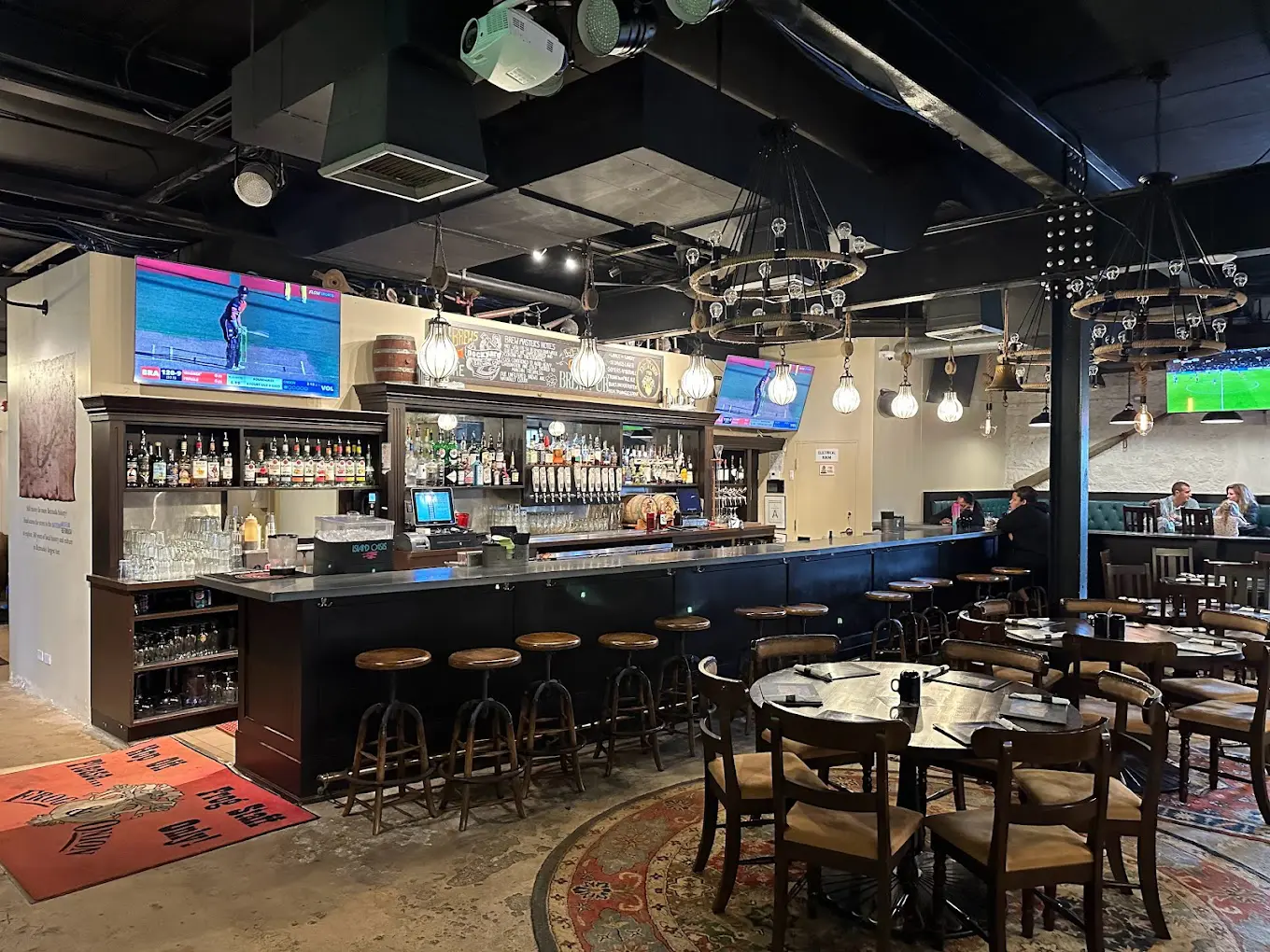 Frog & Onion Pub and Restaurant